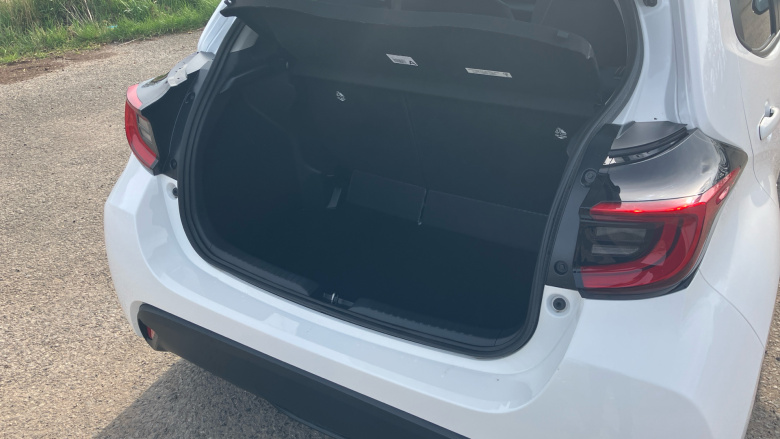 Toyota Yaris 1.5 Hybrid Design 5dr CVT Hybrid Hatchback